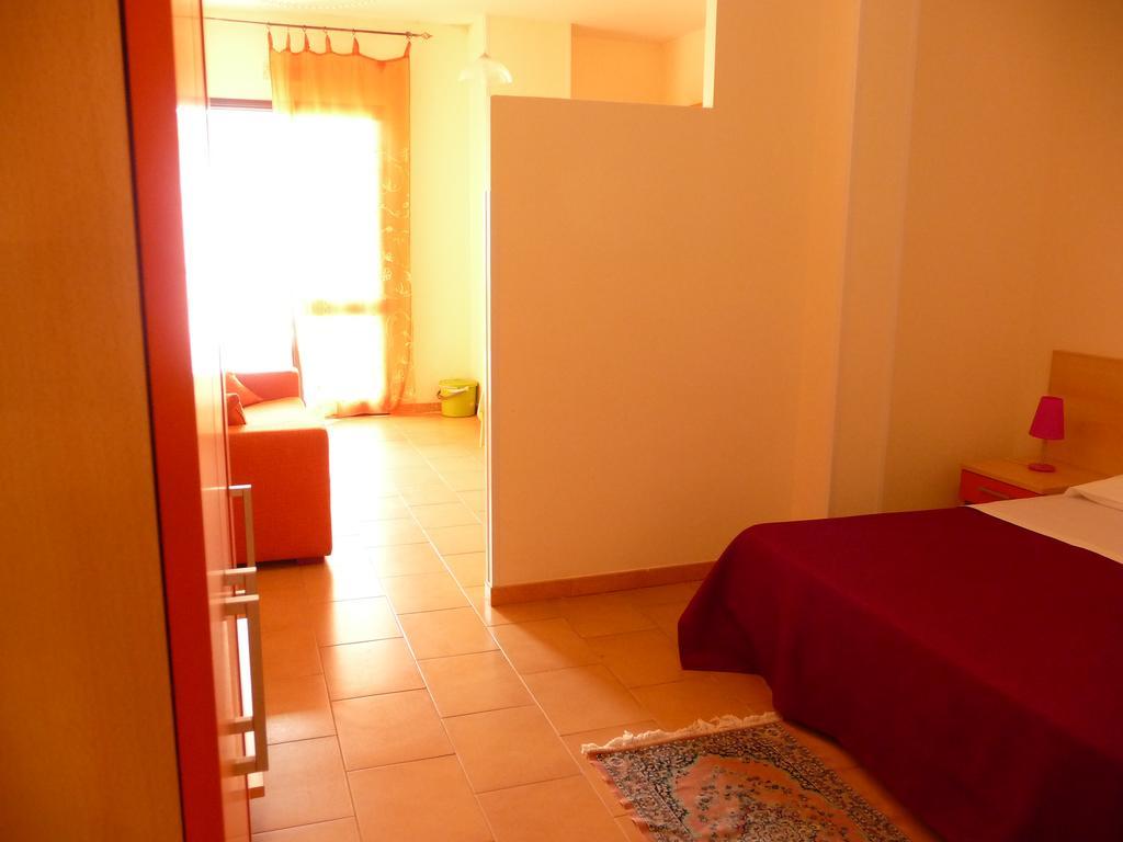 Agathae Hotel & Residence Scoglitti Exterior photo